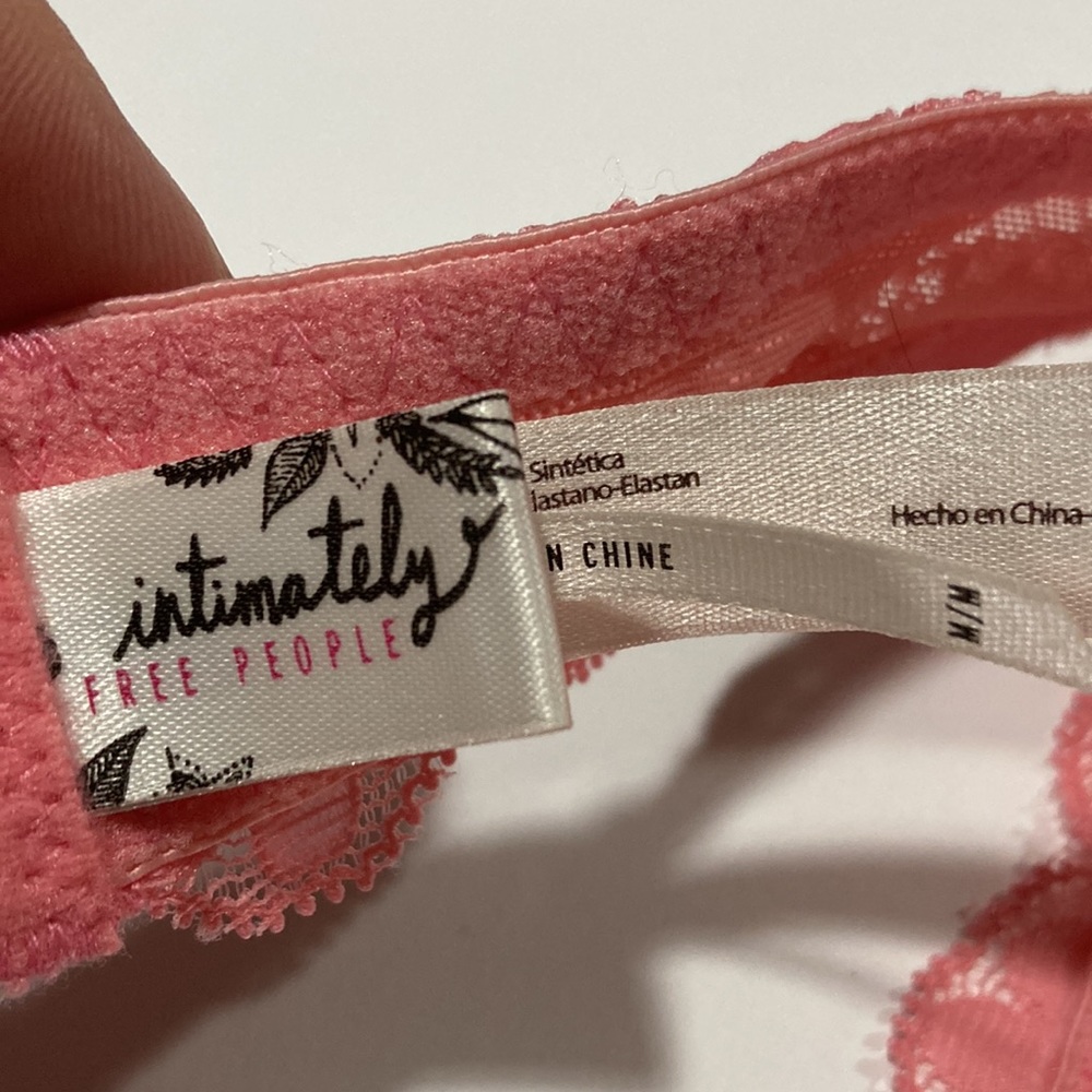 M Intimately Free People - Picture 6 of 6